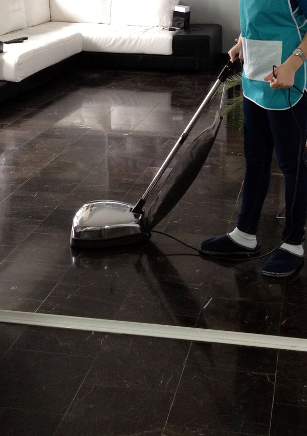 Servicii de curăţenie profesională Băcau
